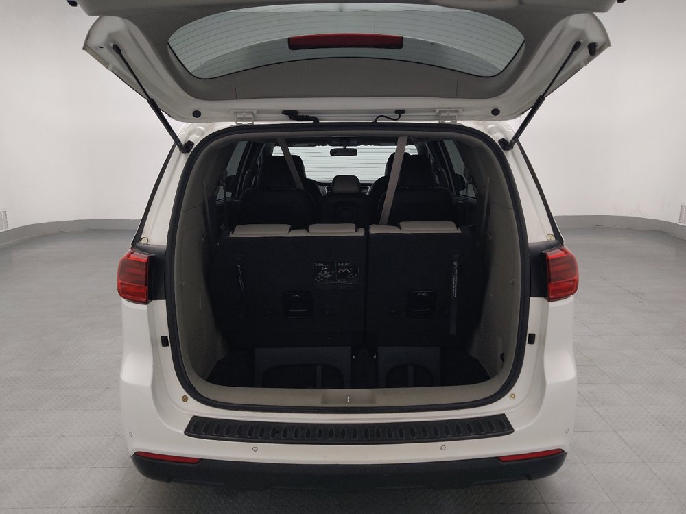 Used 2019 Kia Sedona EX FWD image 29