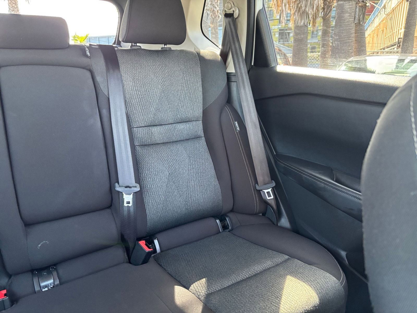 Used 2025 Nissan Rogue SV FWD image 39