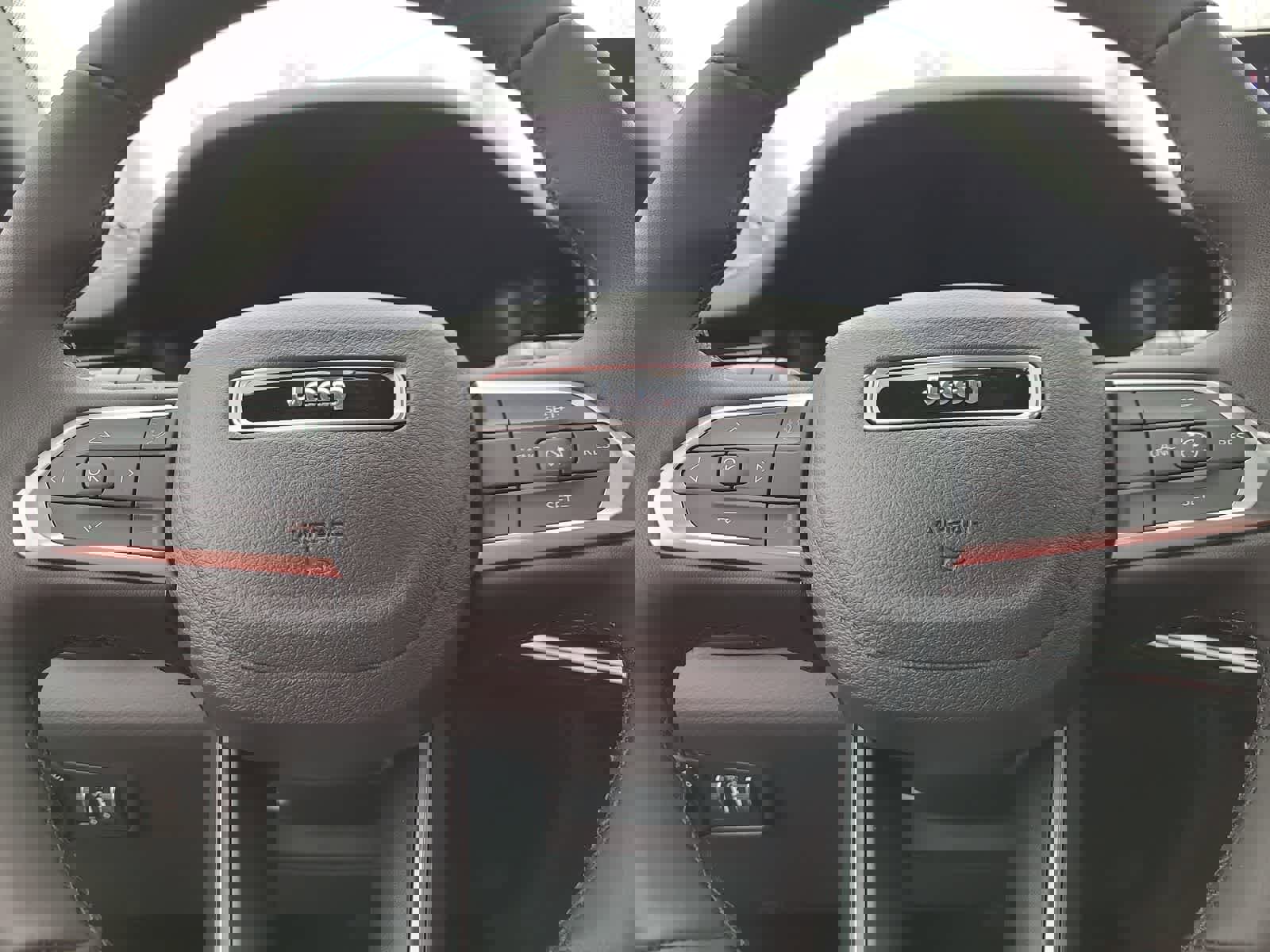 New 2026 Jeep Compass Latitude image 23