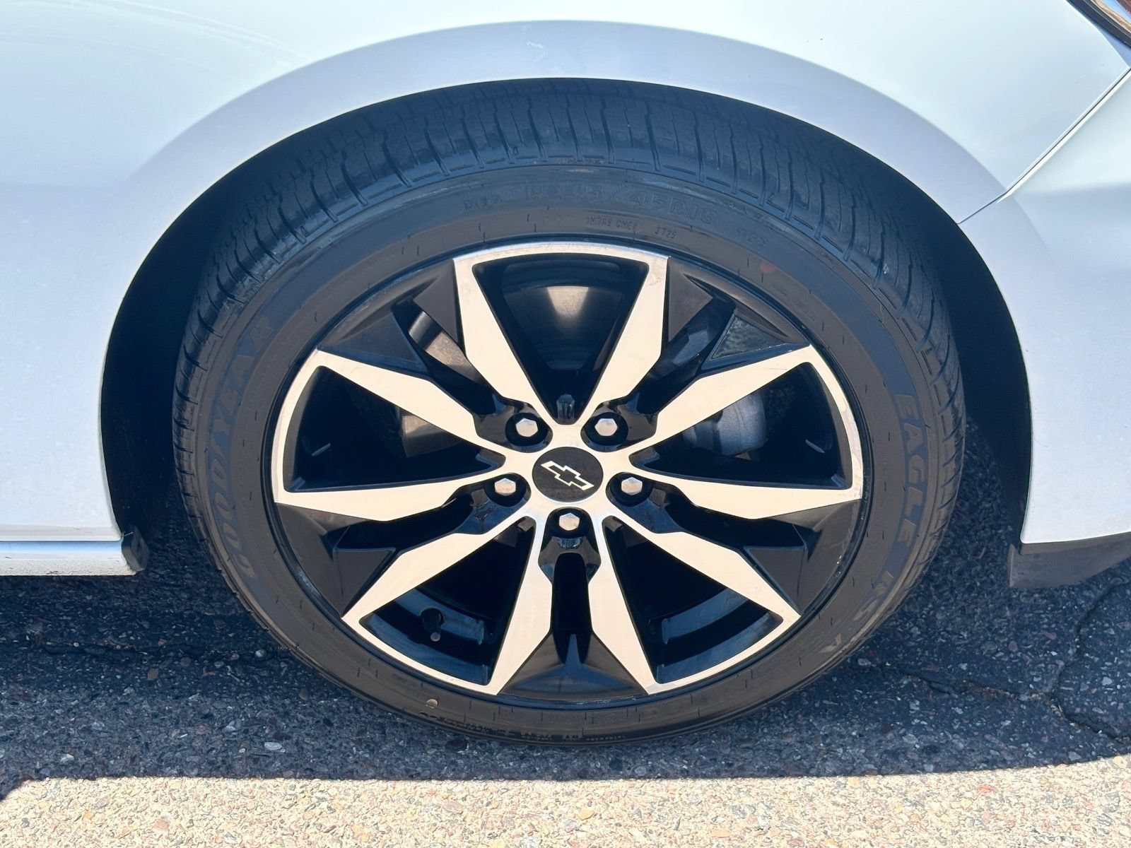 Used 2021 Chevrolet Malibu RS FWD image 8