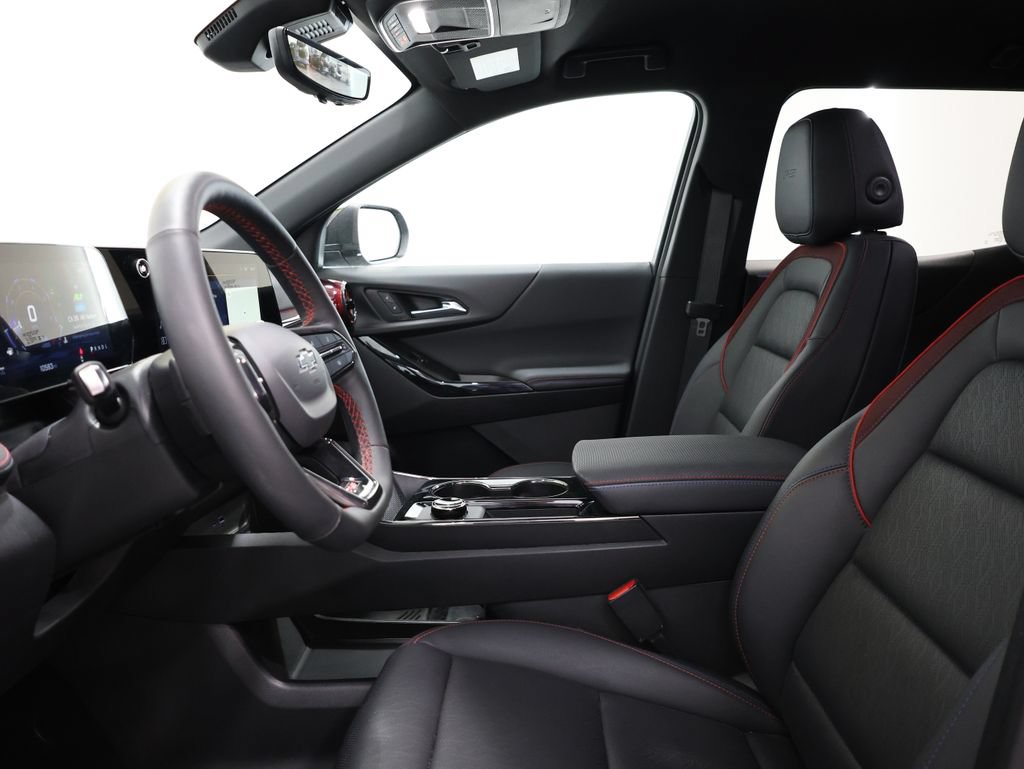 Used 2025 Chevrolet Equinox RS w/ Safety and Technology Package AWD/4WD image 13