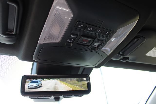 Used 2019 Toyota RAV4 XSE w/ Carpet Mat Package AWD/4WD image 15