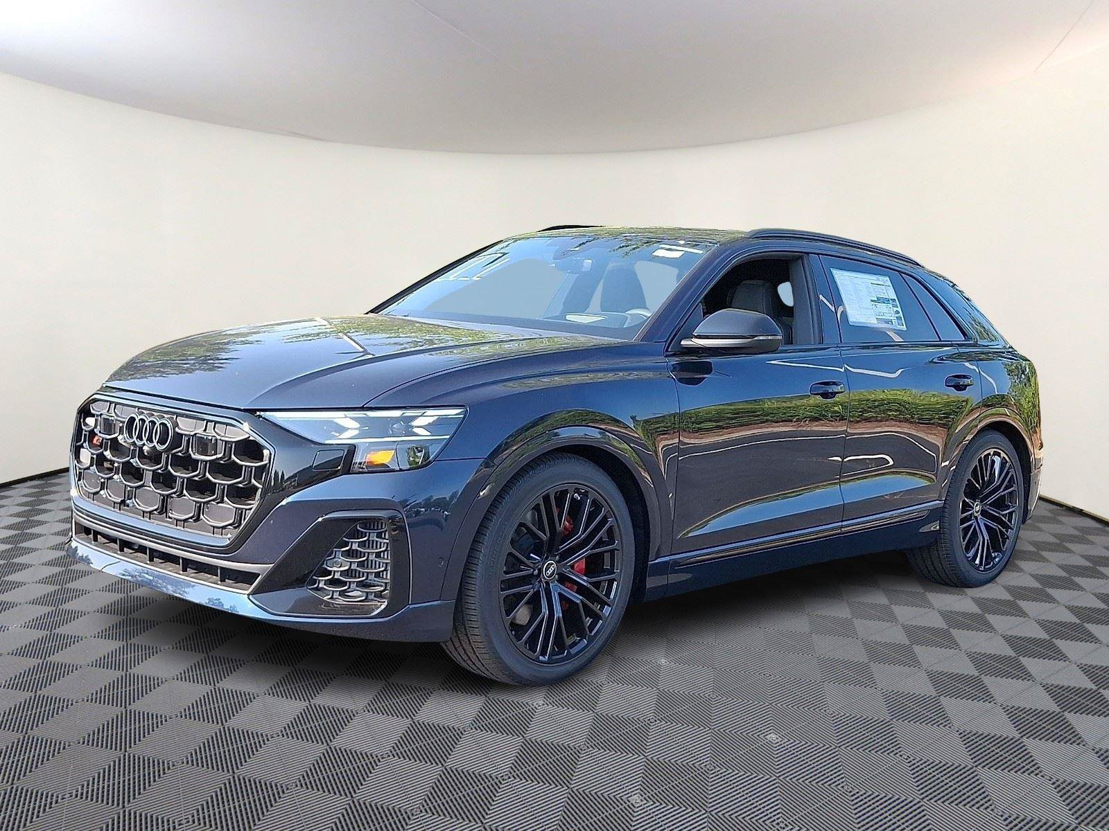 New 2026 Audi SQ8 Prestige AWD/4WD image 3