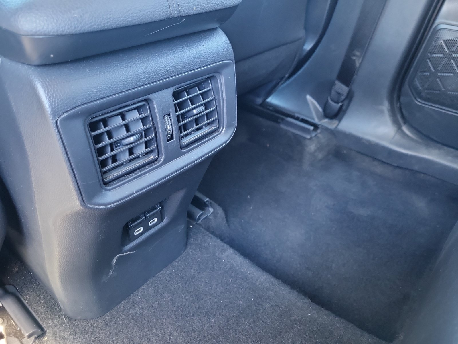 Used 2024 Toyota RAV4 Adventure AWD/4WD image 17