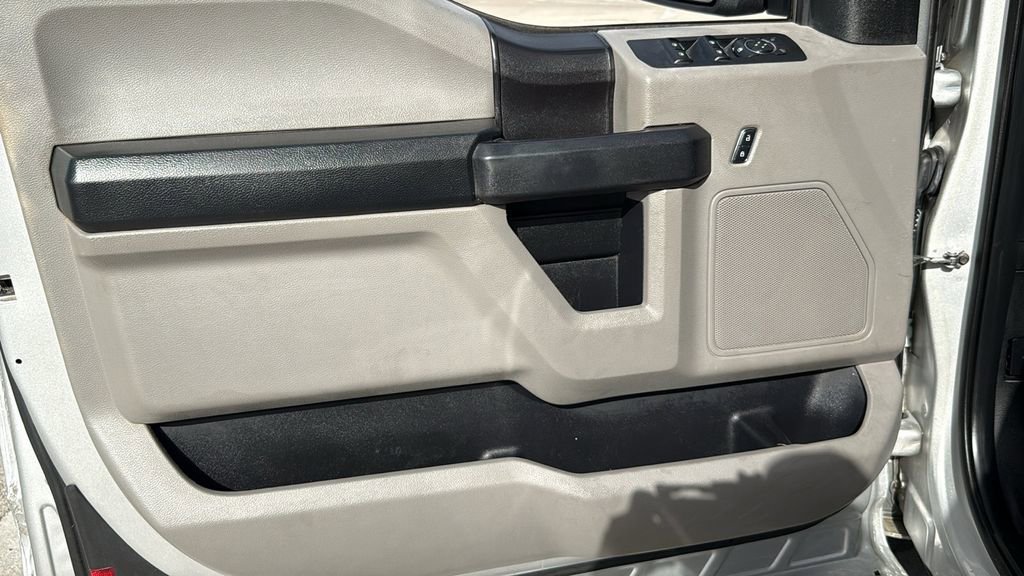 Used 2018 Ford F150 XL w/ Equipment Group 101A Mid AWD/4WD image 19