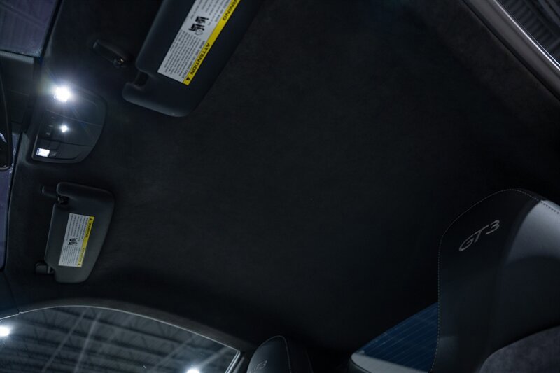 Used 2015 Porsche 911 GT3 RWD image 21