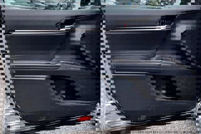 Used 2021 Toyota Camry SE image 22