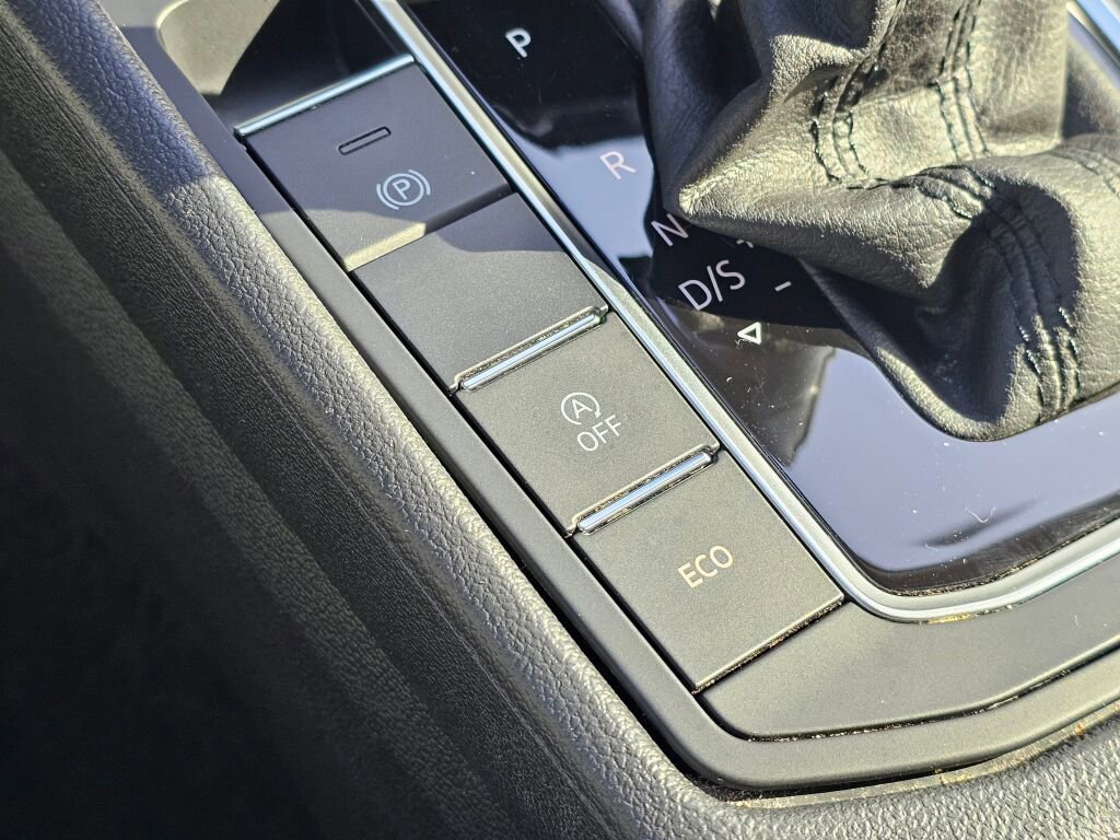 Used 2019 Volkswagen Jetta SE image 35