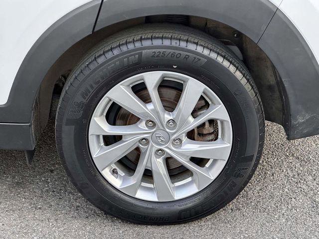 Used 2021 Hyundai Tucson SE image 9