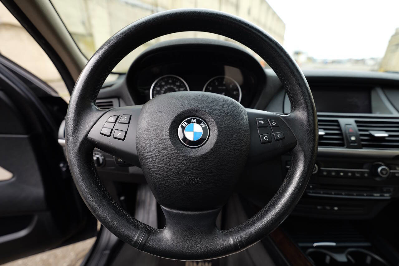 Used 2011 BMW X5 xDrive35i image 42