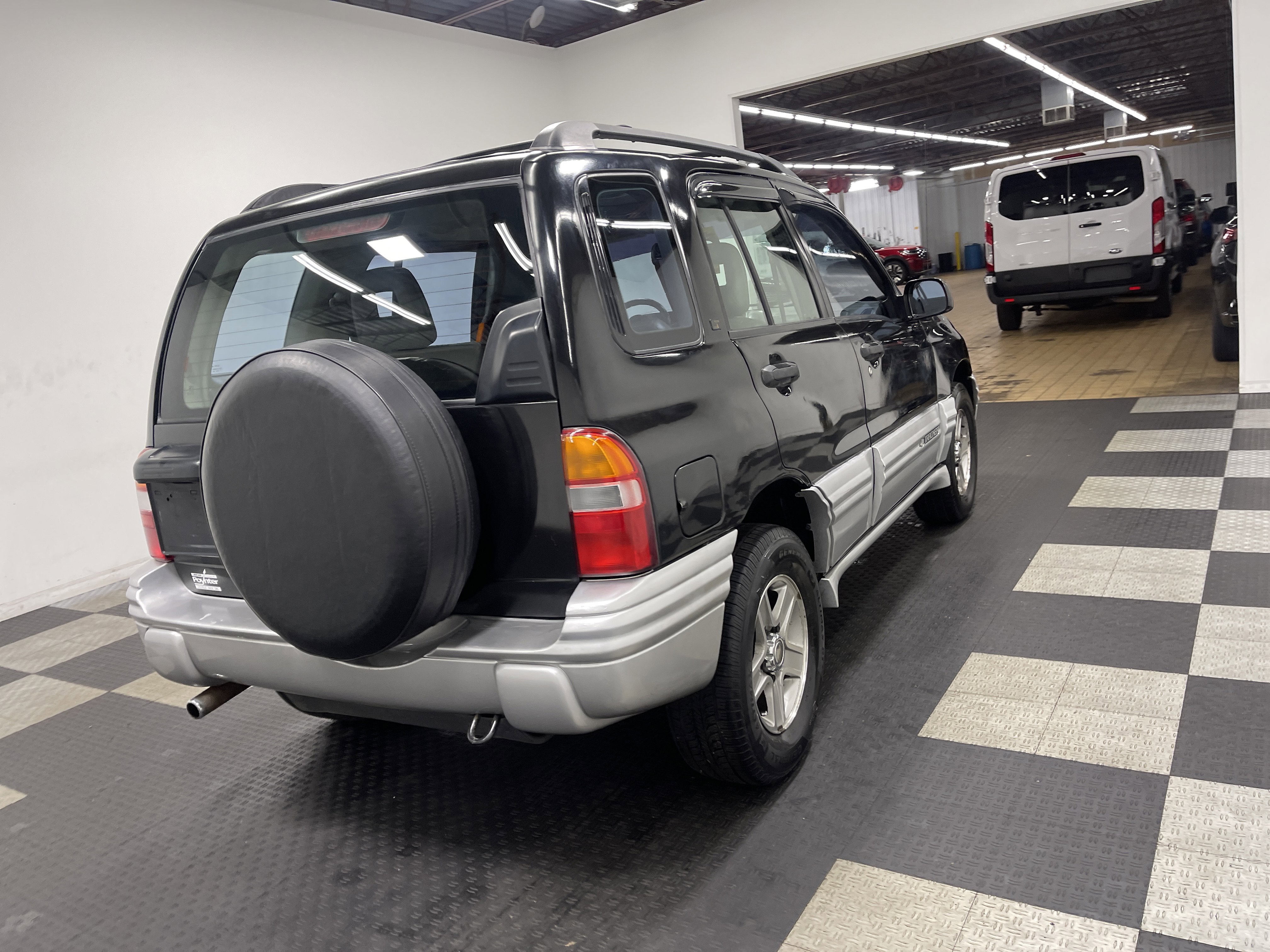 Used 2002 Chevrolet Tracker LT image 5