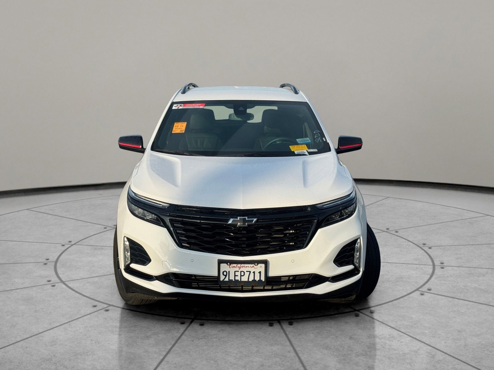 Used 2024 Chevrolet Equinox Premier w/ Redline Edition image 2