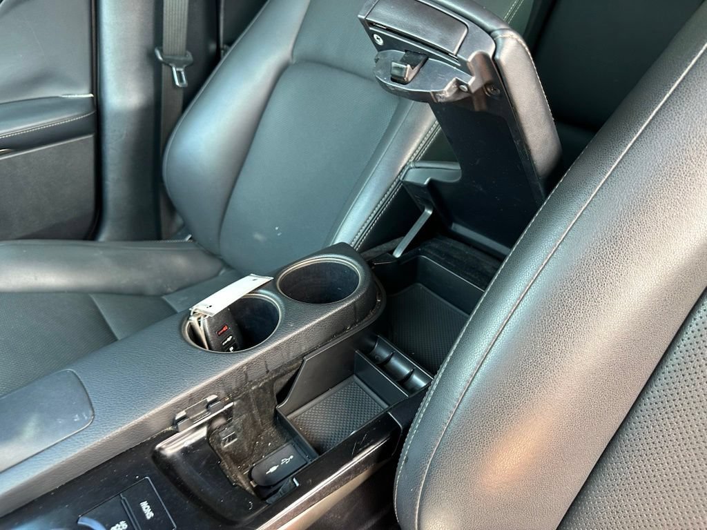 Used 2014 Lexus IS 350 w/ Navigation Package RWD image 14