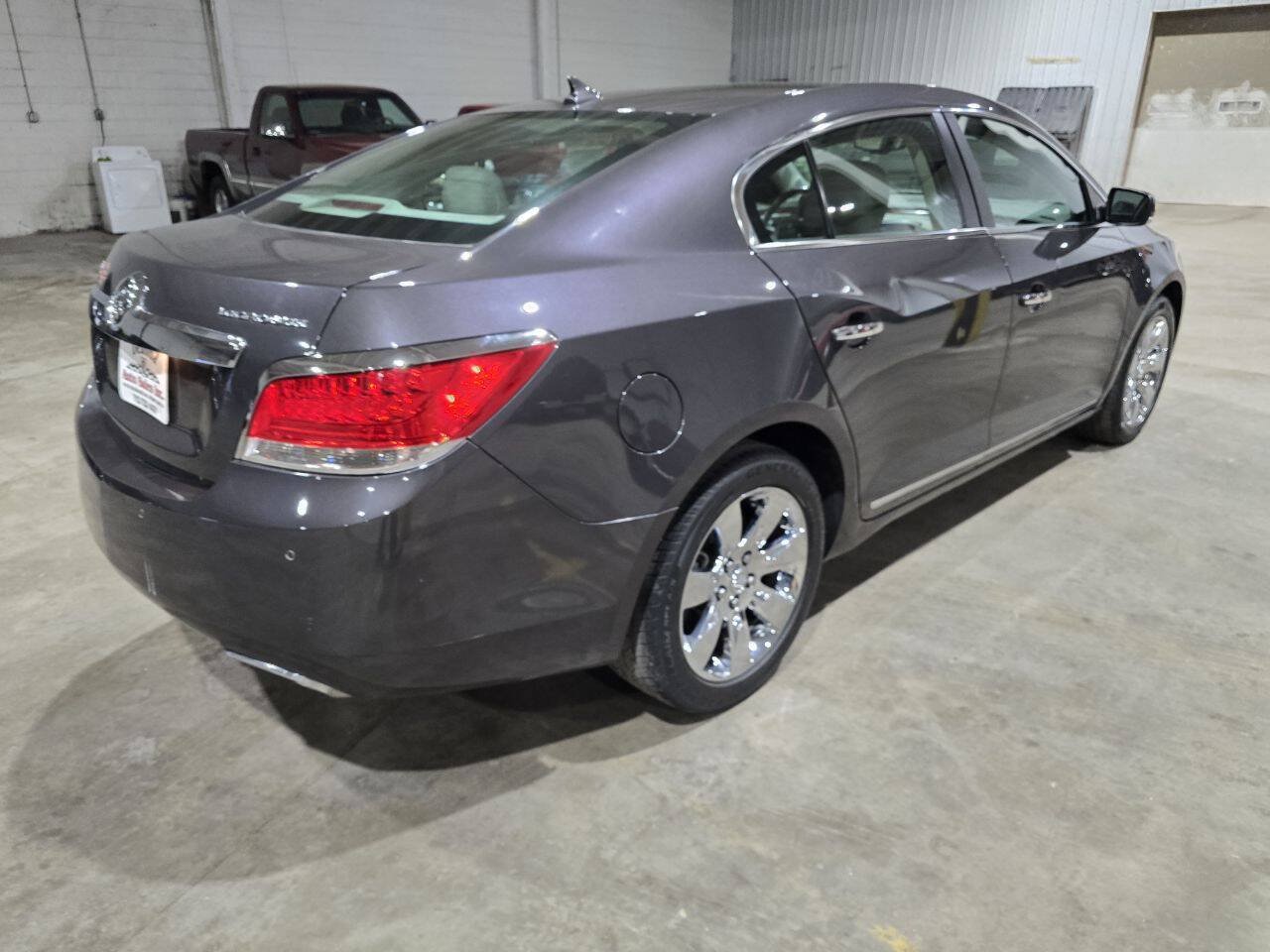 Used 2013 Buick LaCrosse Premium FWD image 11