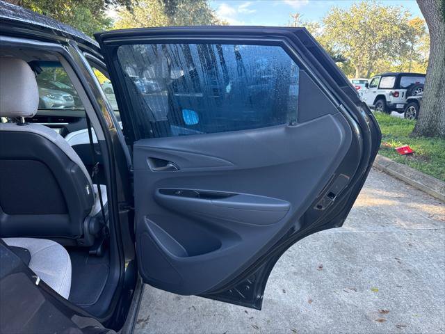 Used 2020 Chevrolet Bolt LT FWD image 22