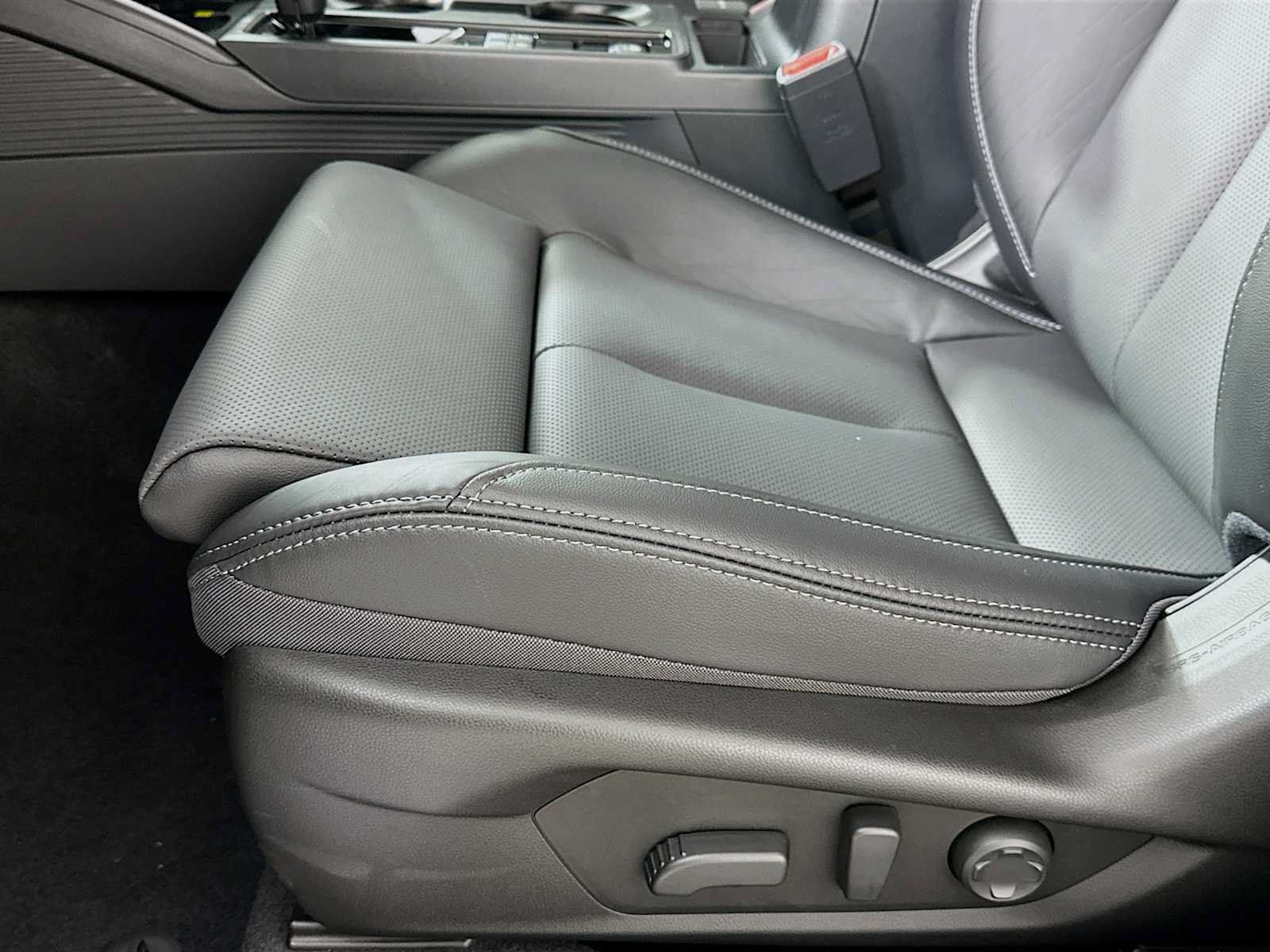 New 2026 Subaru Outback Touring XT AWD/4WD image 18