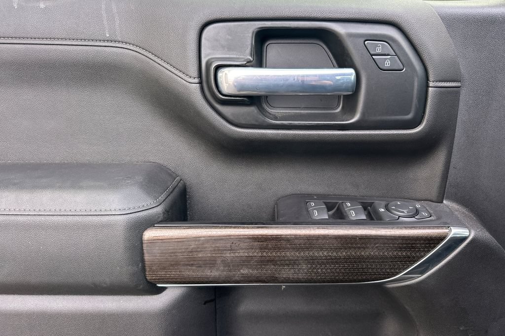 Used 2020 Chevrolet Silverado 1500 RST w/ All-Star Edition RWD image 10