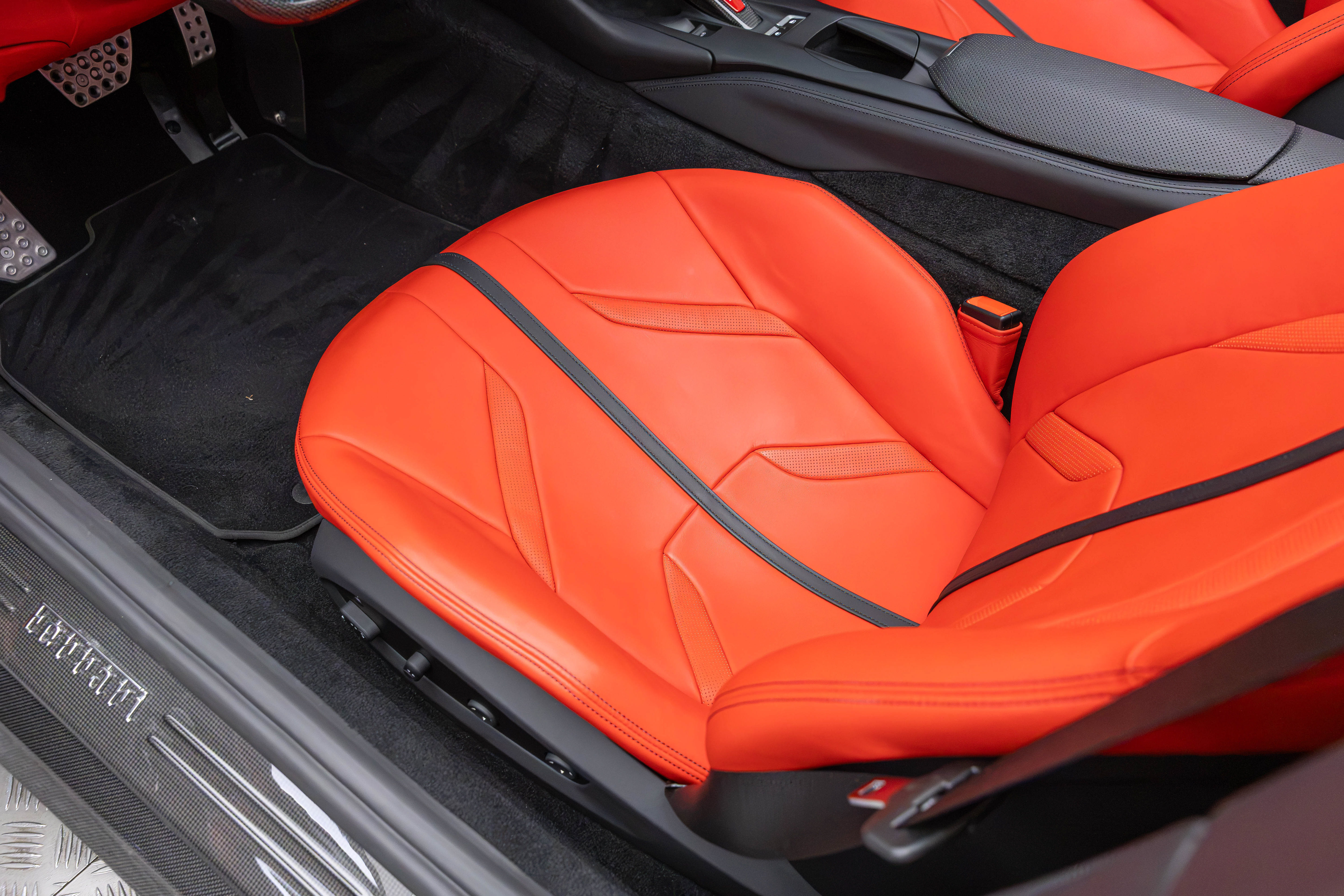 Certified 2023 Ferrari 812 GTS RWD image 16