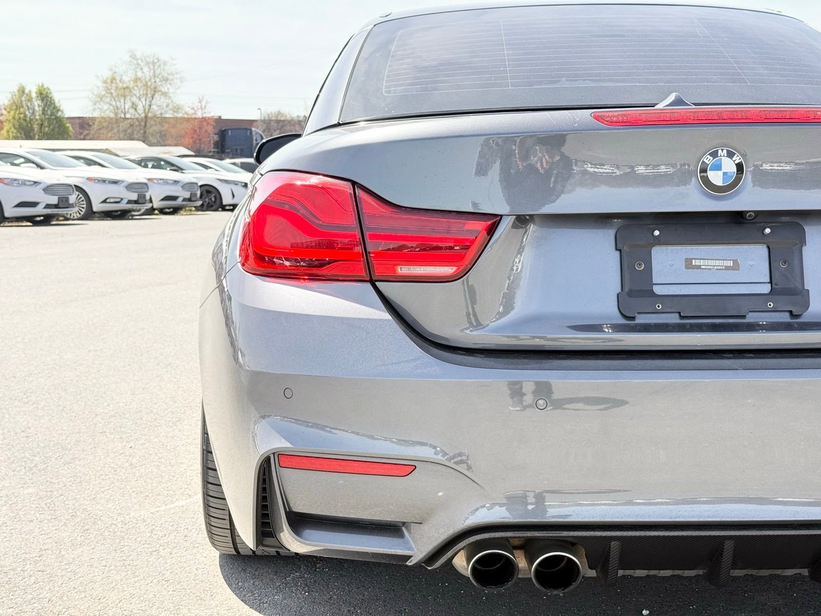 Used 2018 BMW M4 Convertible image 42