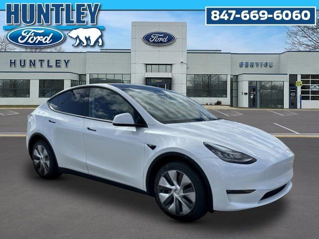 Used 2023 Tesla Model Y Long Range image 4