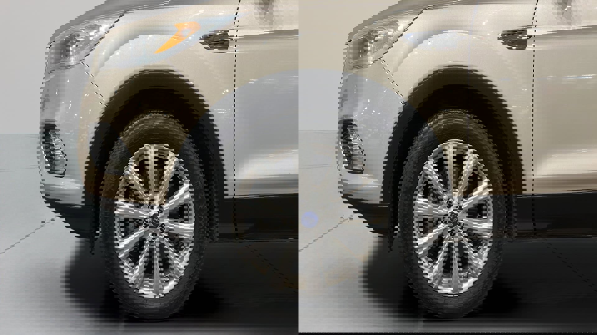 Used 2017 Ford Escape Titanium image 36