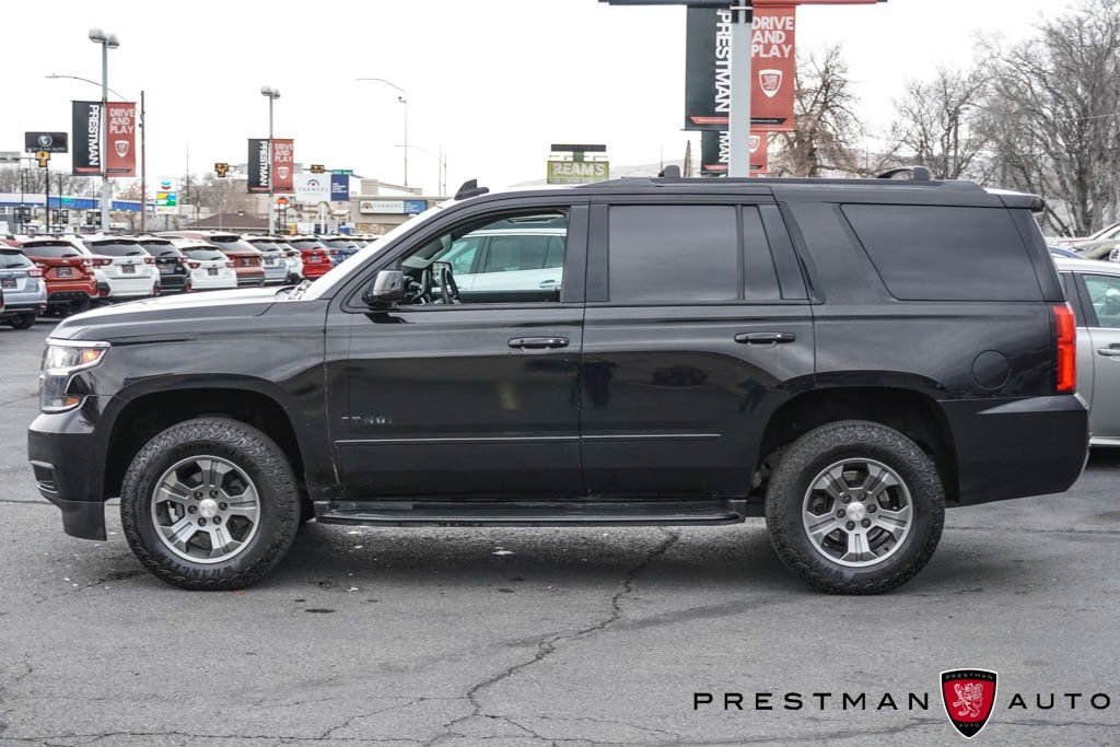 Used 2018 Chevrolet Tahoe Premier AWD/4WD image 16