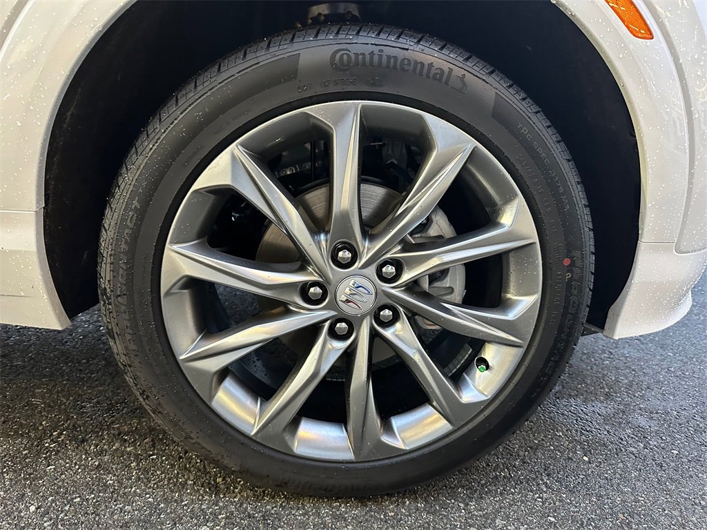 New 2026 Buick Encore GX Avenir w/ Avenir Technology Package image 9