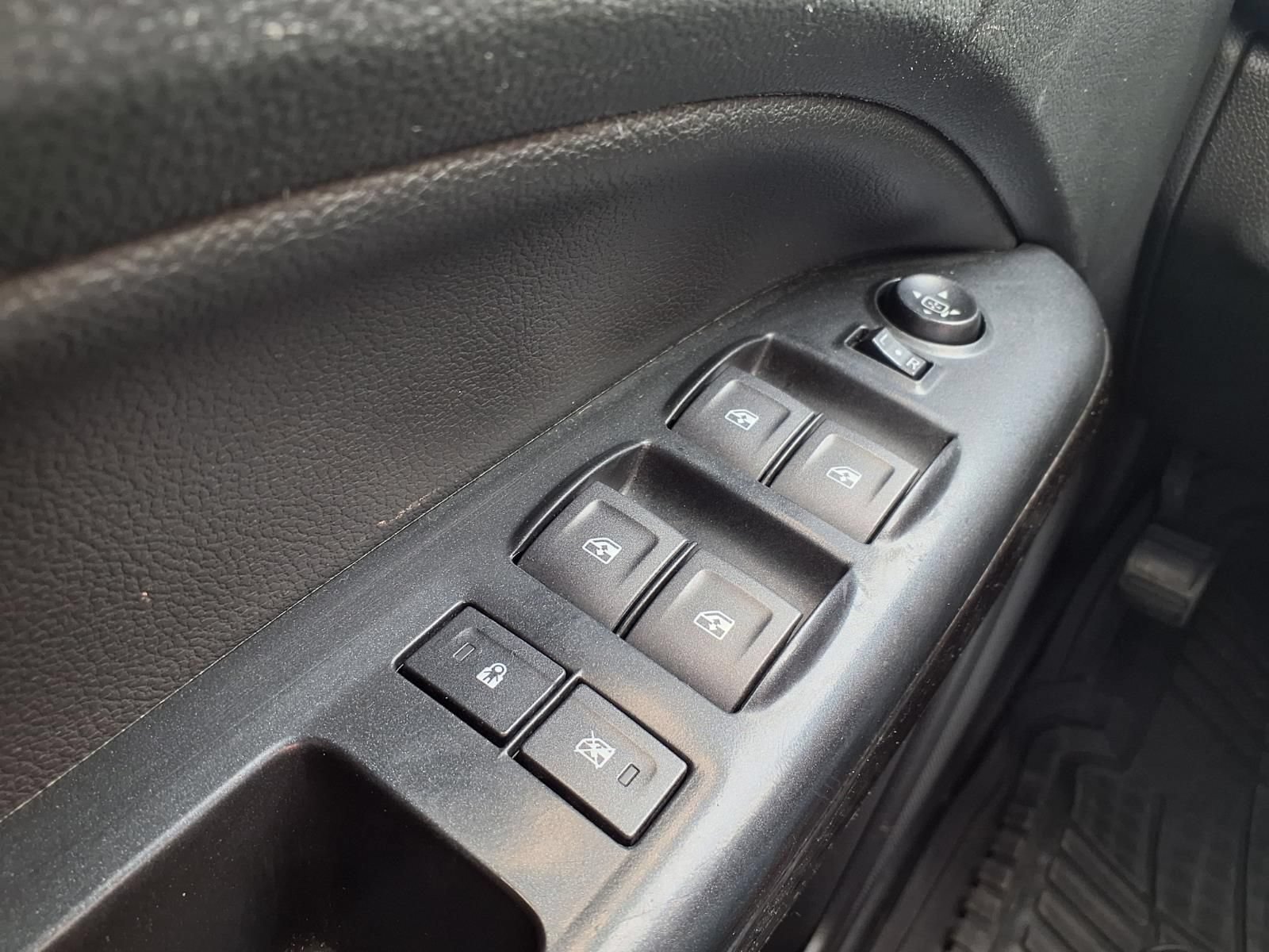 Used 2019 GMC Canyon SLE w/ Elevation Edition RWD image 14