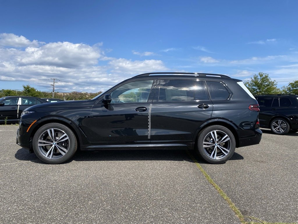 New 2026 BMW X7 xDrive40i image 4