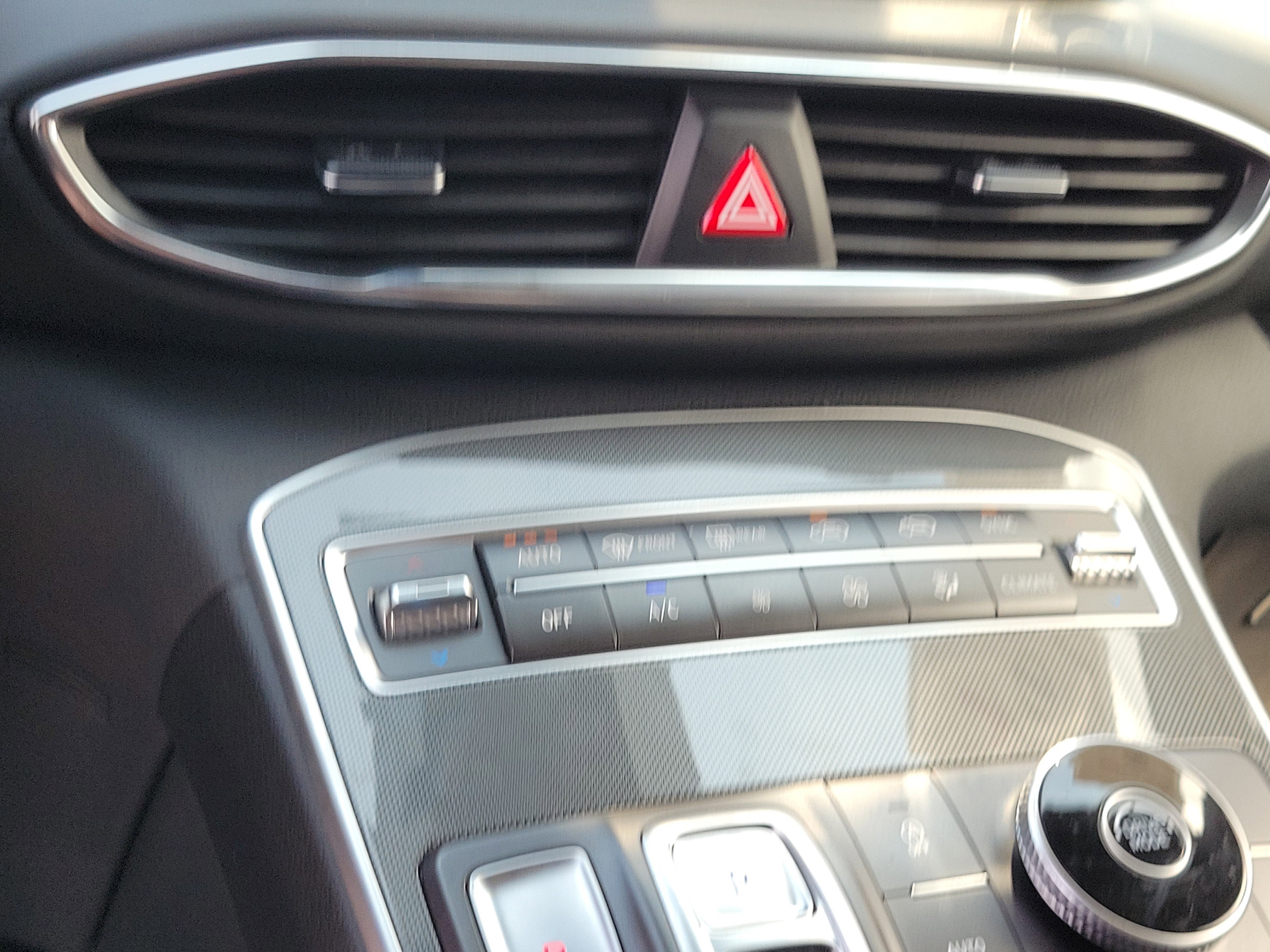 Used 2021 Hyundai Santa Fe SEL w/ Convenience Package FWD image 27