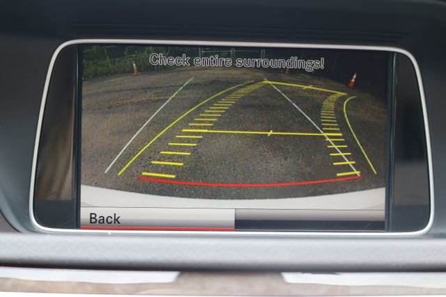 Used 2014 Mercedes-Benz E 350 Sedan image 24