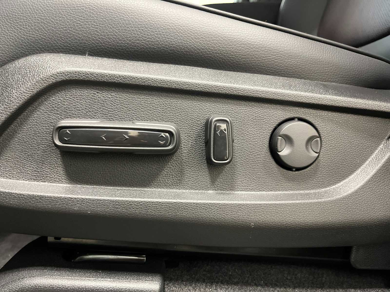 New 2026 Honda Pilot Black Edition image 14