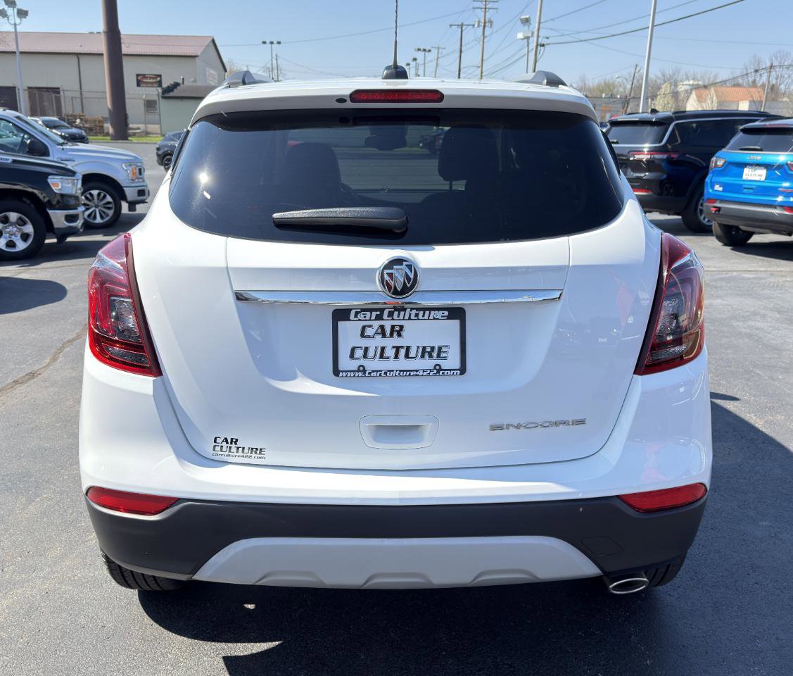 Used 2020 Buick Encore Preferred FWD image 57