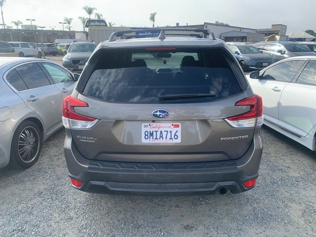 Used 2019 Subaru Forester Limited AWD/4WD image 7