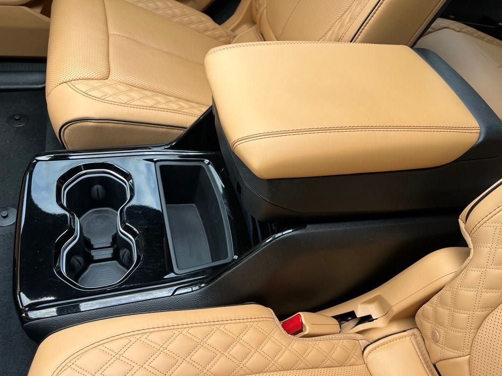 Used 2023 Jeep Grand Cherokee L Summit AWD/4WD image 16
