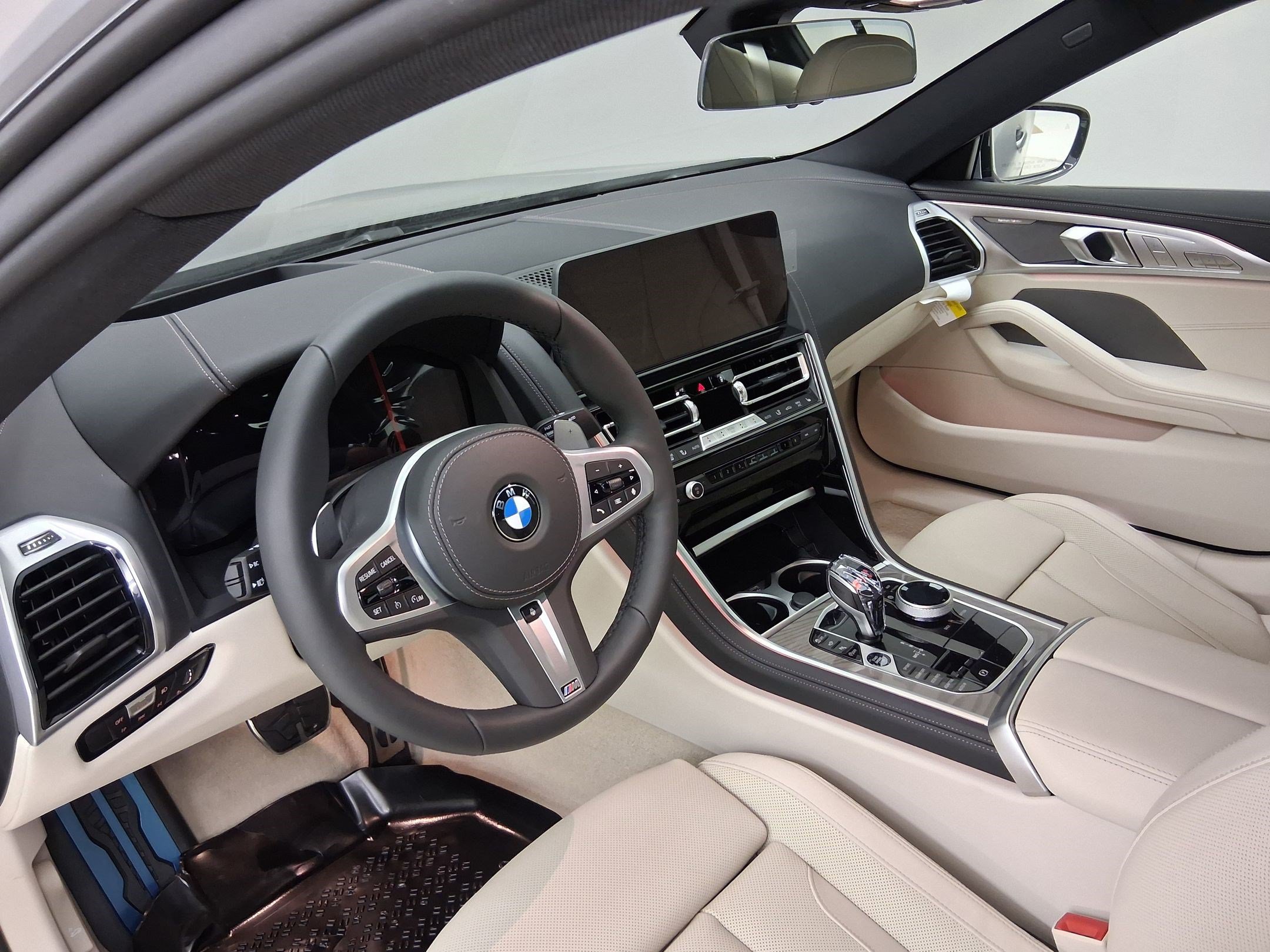 New 2026 BMW 840i w/ M Sport Professional Package RWD image 2