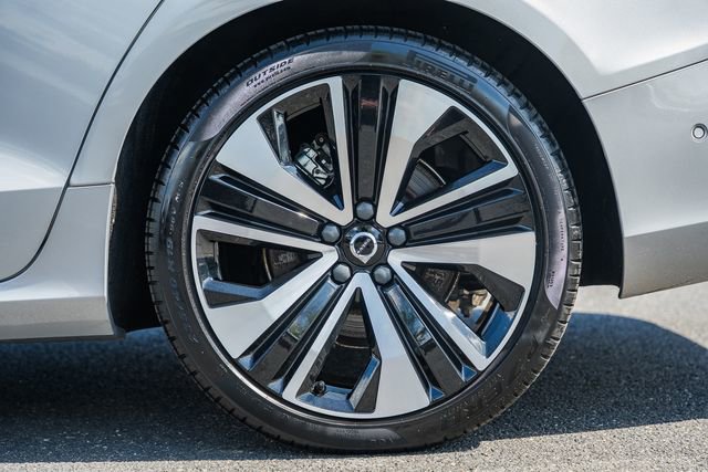 Certified 2023 Volvo S60 B5 Ultimate image 18