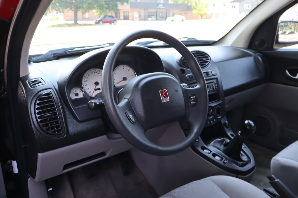 Used 2005 Saturn Vue 2WD w/ Sport Plus Pkg image 15