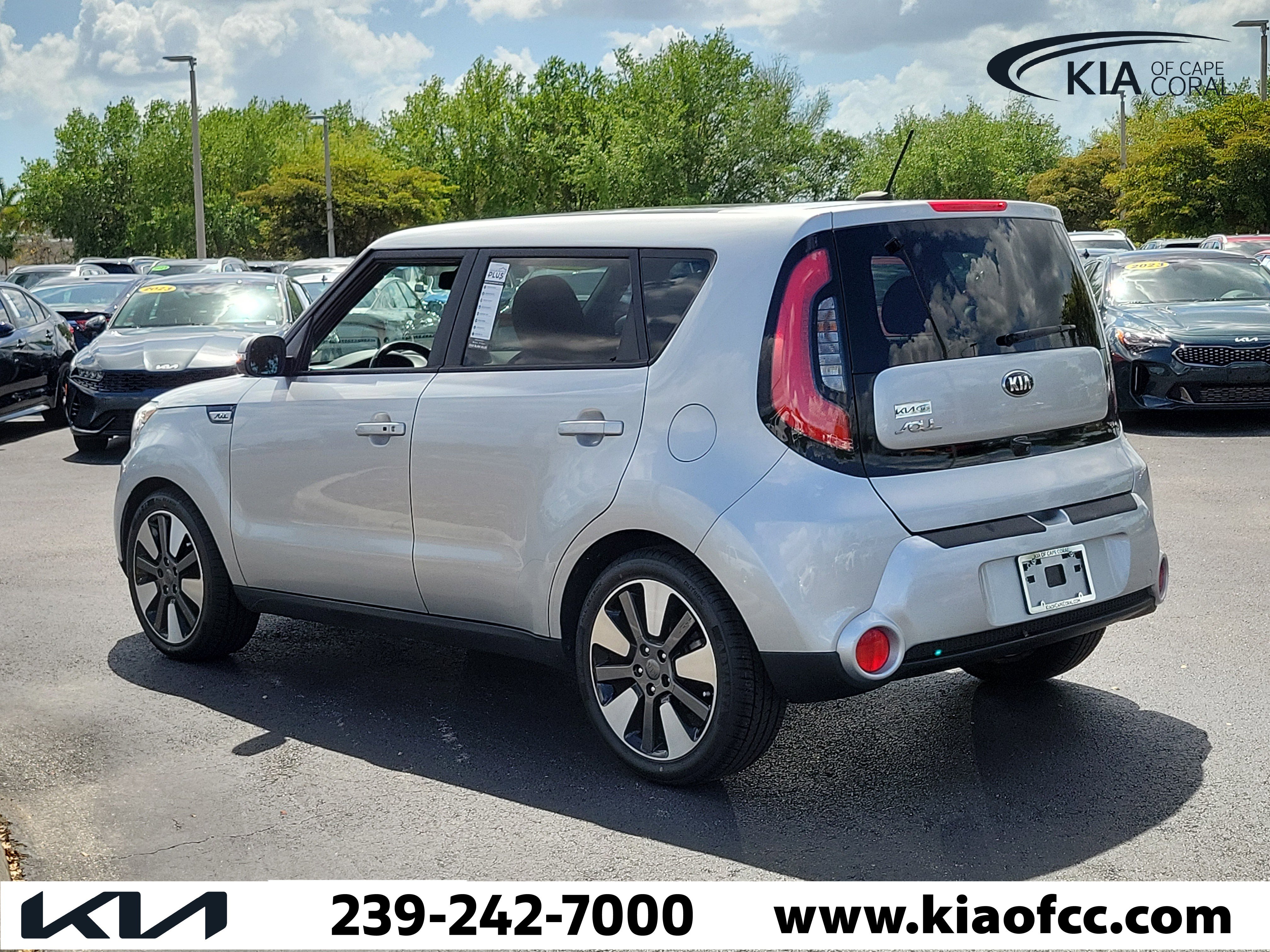 Used 2015 Kia Soul ! w/ Sun & Sound Package image 4