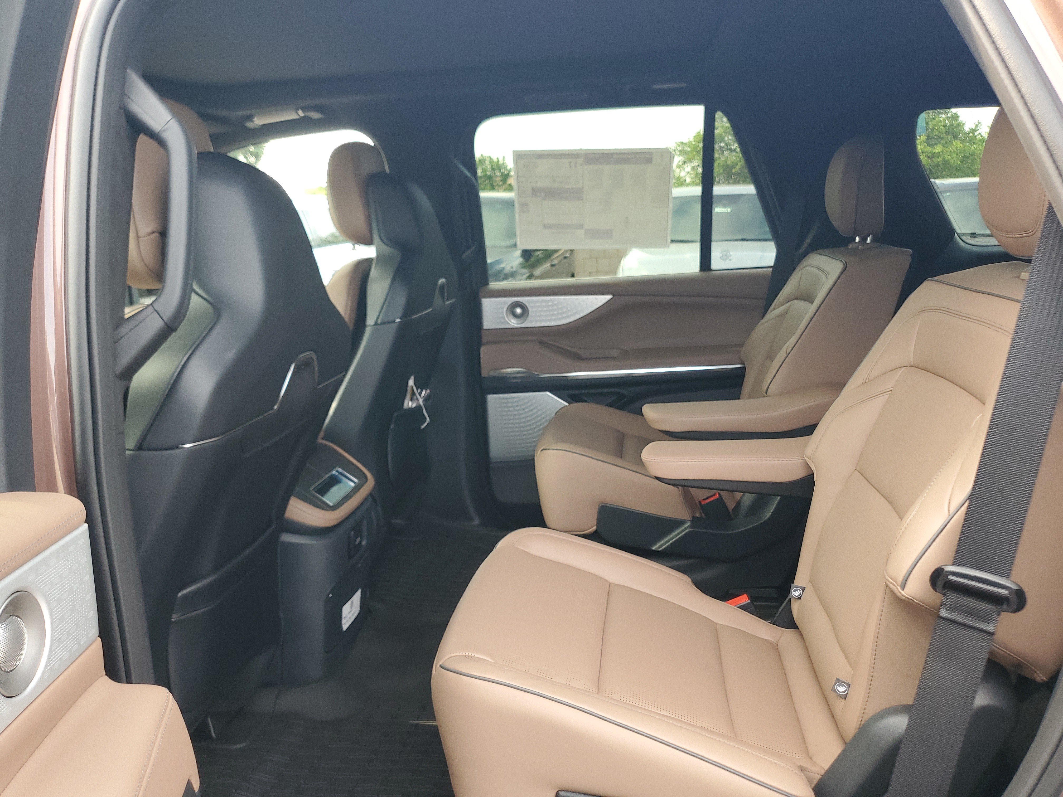 New 2027 Lincoln Navigator Black Label AWD/4WD image 26