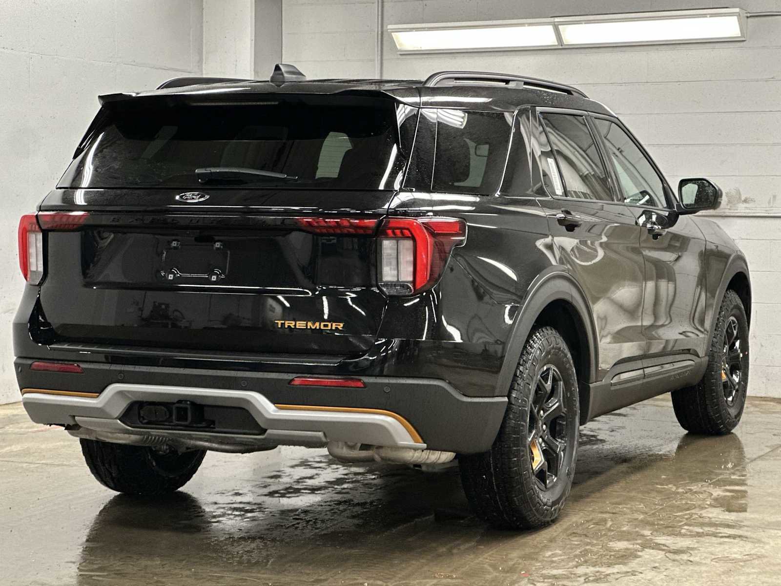 New 2026 Ford Explorer Tremor w/ Tremor Ultimate Package AWD/4WD image 58