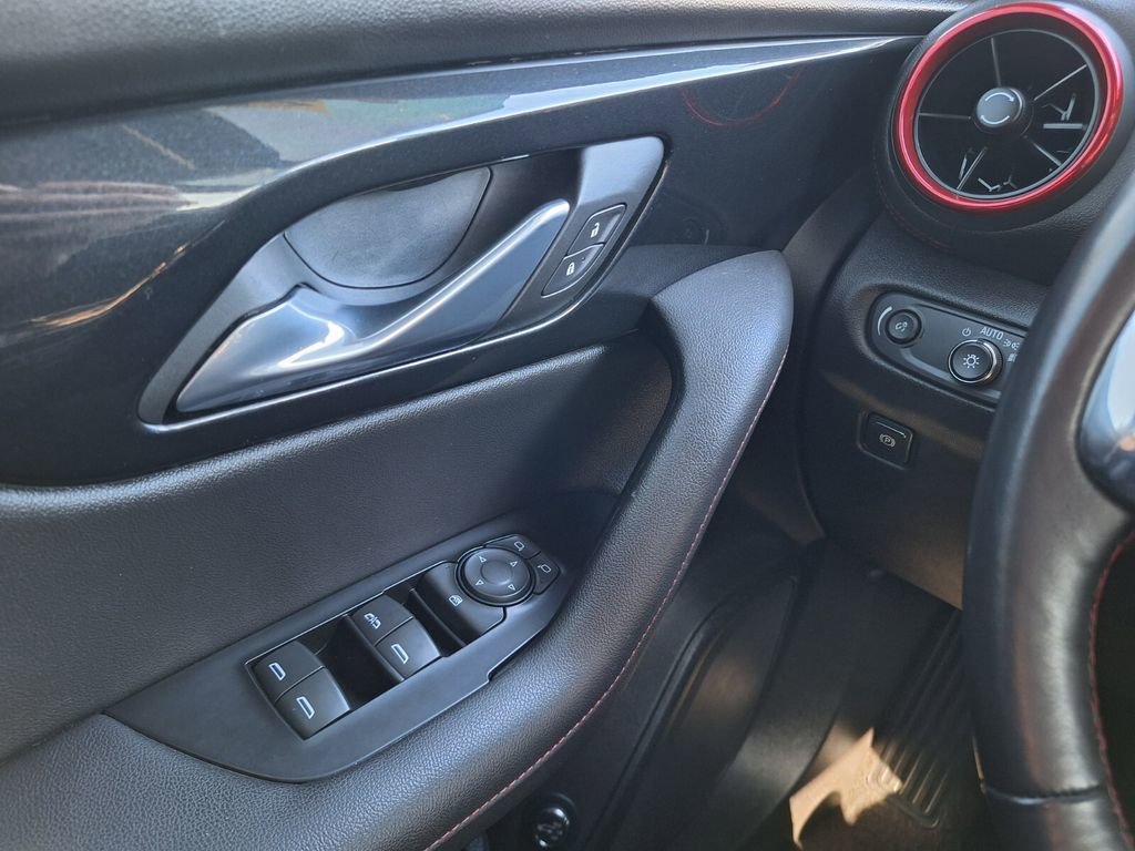 Used 2022 Chevrolet Blazer RS image 20