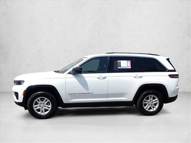 Used 2024 Jeep Grand Cherokee Laredo AWD/4WD video 2