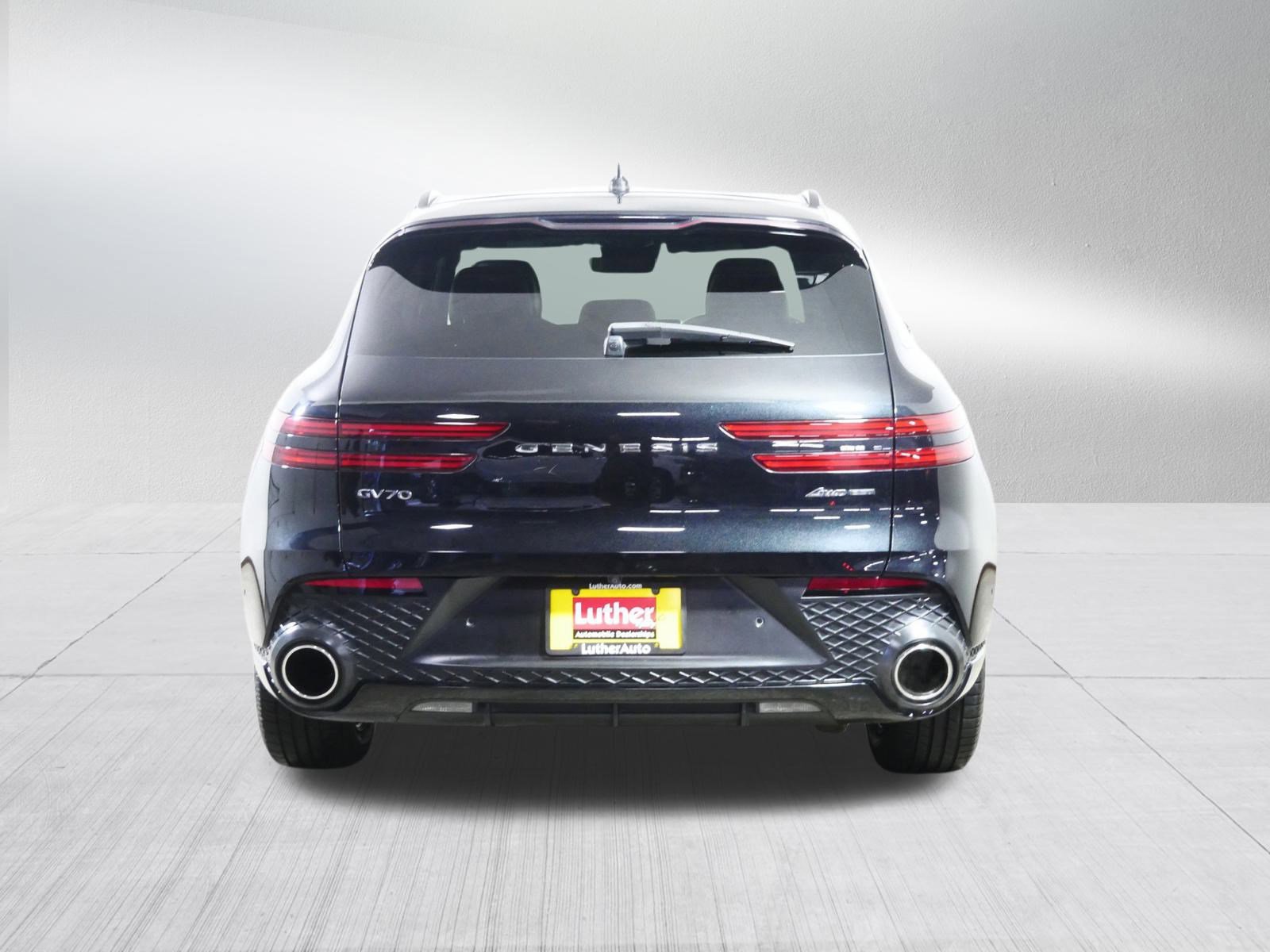 Used 2022 Genesis GV70 3.5T Sport w/ Sport Advanced Package image 6