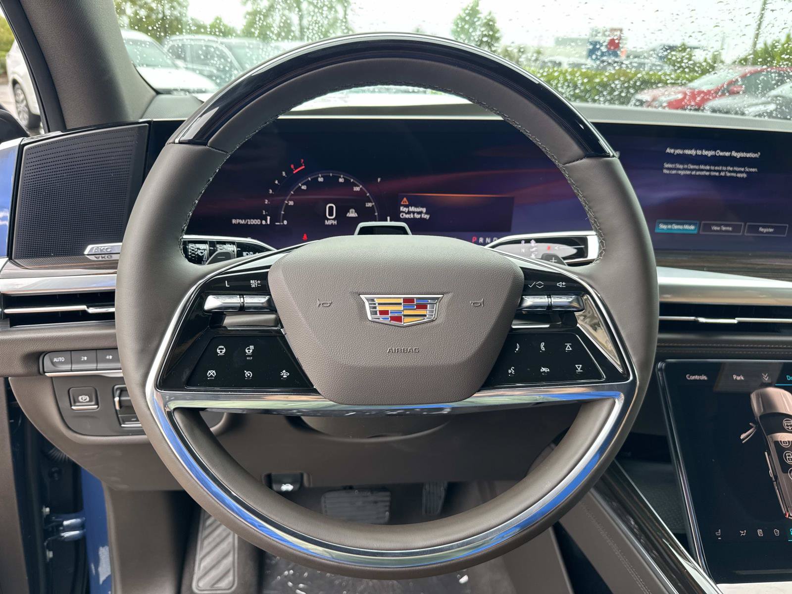New 2026 Cadillac Escalade ESV Luxury w/ LPO, Radiant Package AWD/4WD image 14