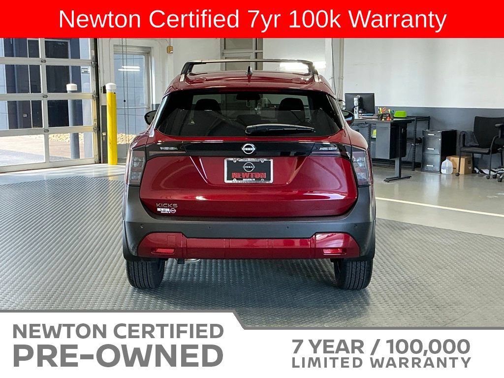 Used 2026 Nissan Kicks SV w/ SV Premium Package FWD image 5