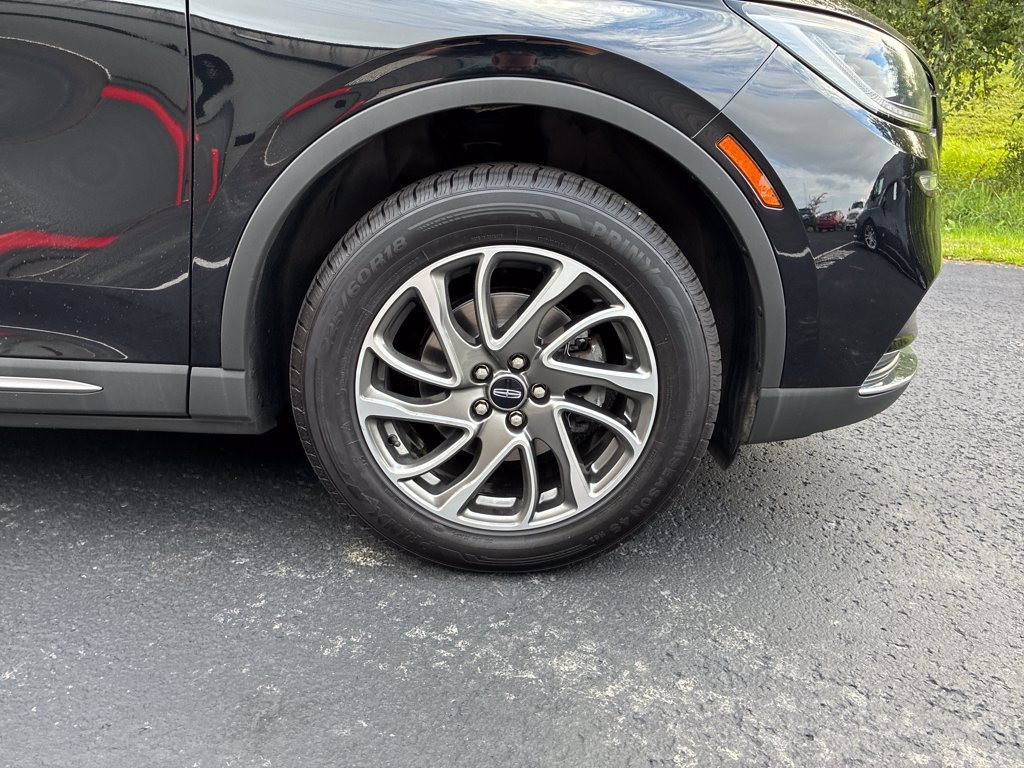 Used 2021 Lincoln Corsair AWD w/ Equipment Group 101A image 9