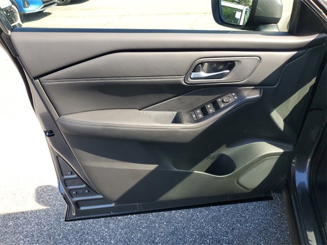 New 2026 Nissan Rogue SV w/ SV Premium Package image 5