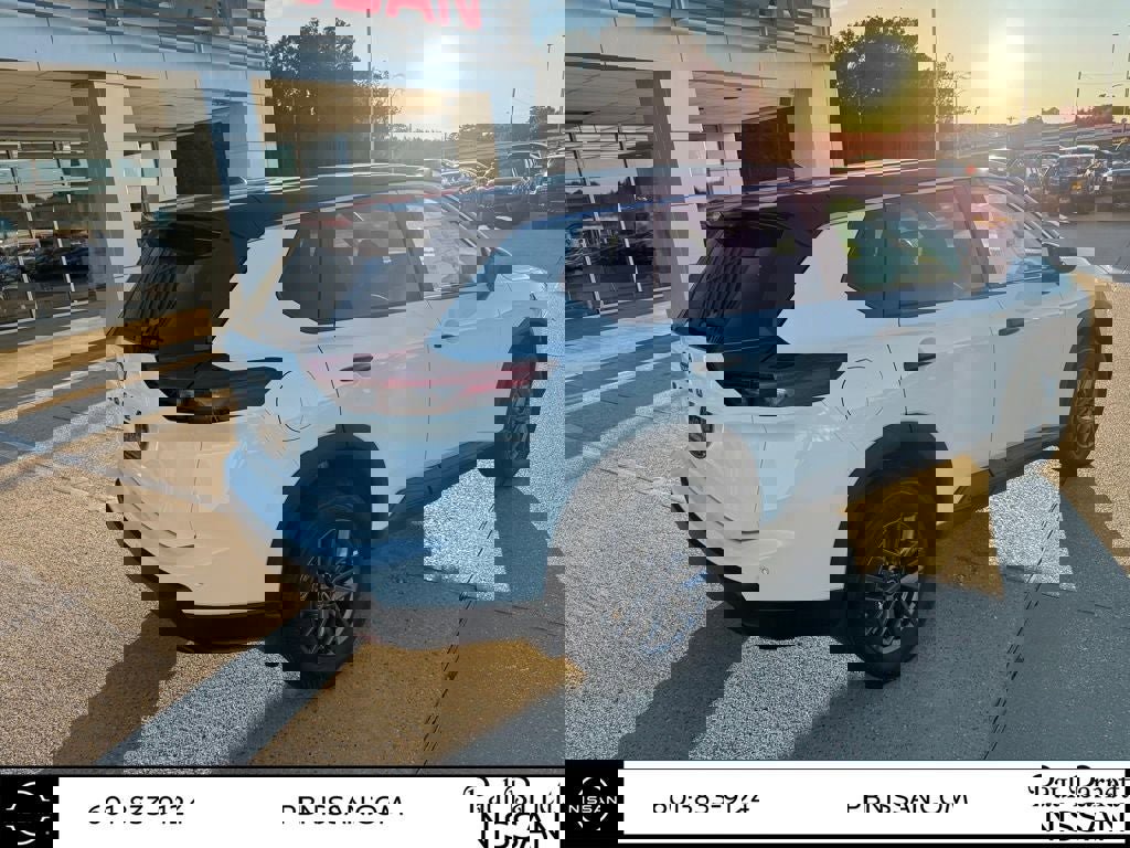 New 2026 Nissan Rogue S image 13