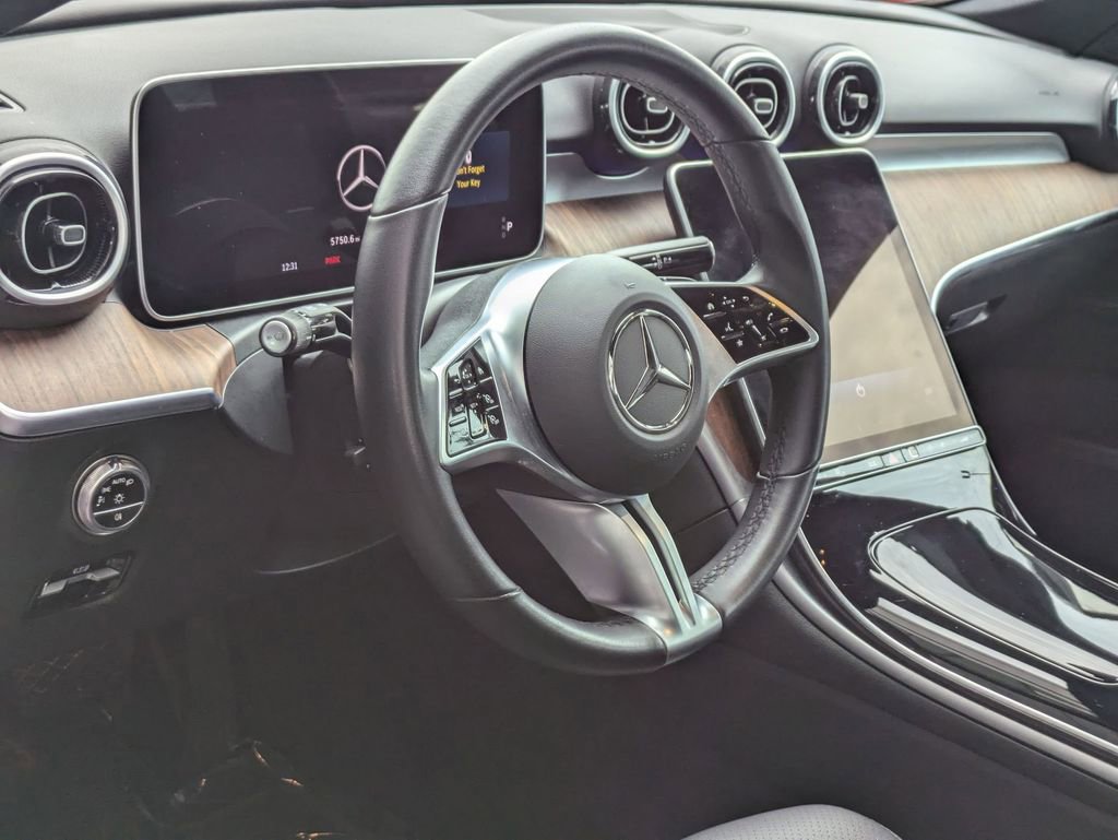 Used 2025 Mercedes-Benz C 300 4MATIC Sedan image 14